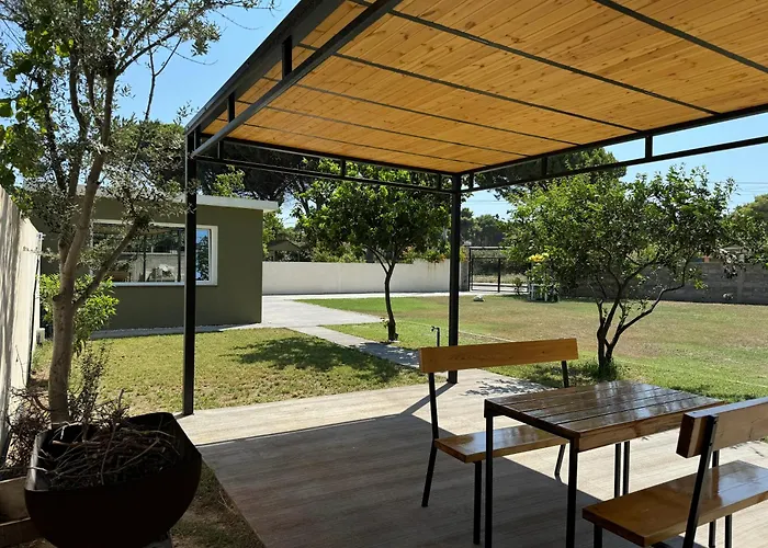 Tatil parkı Lazaj *