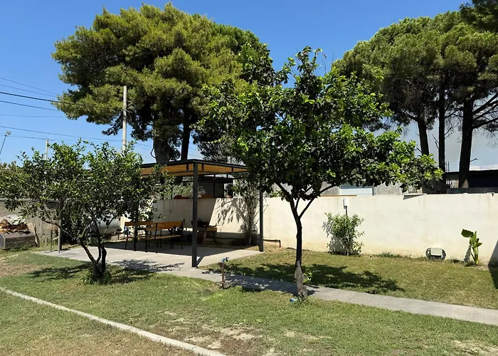 Tatil parkı Lazaj *